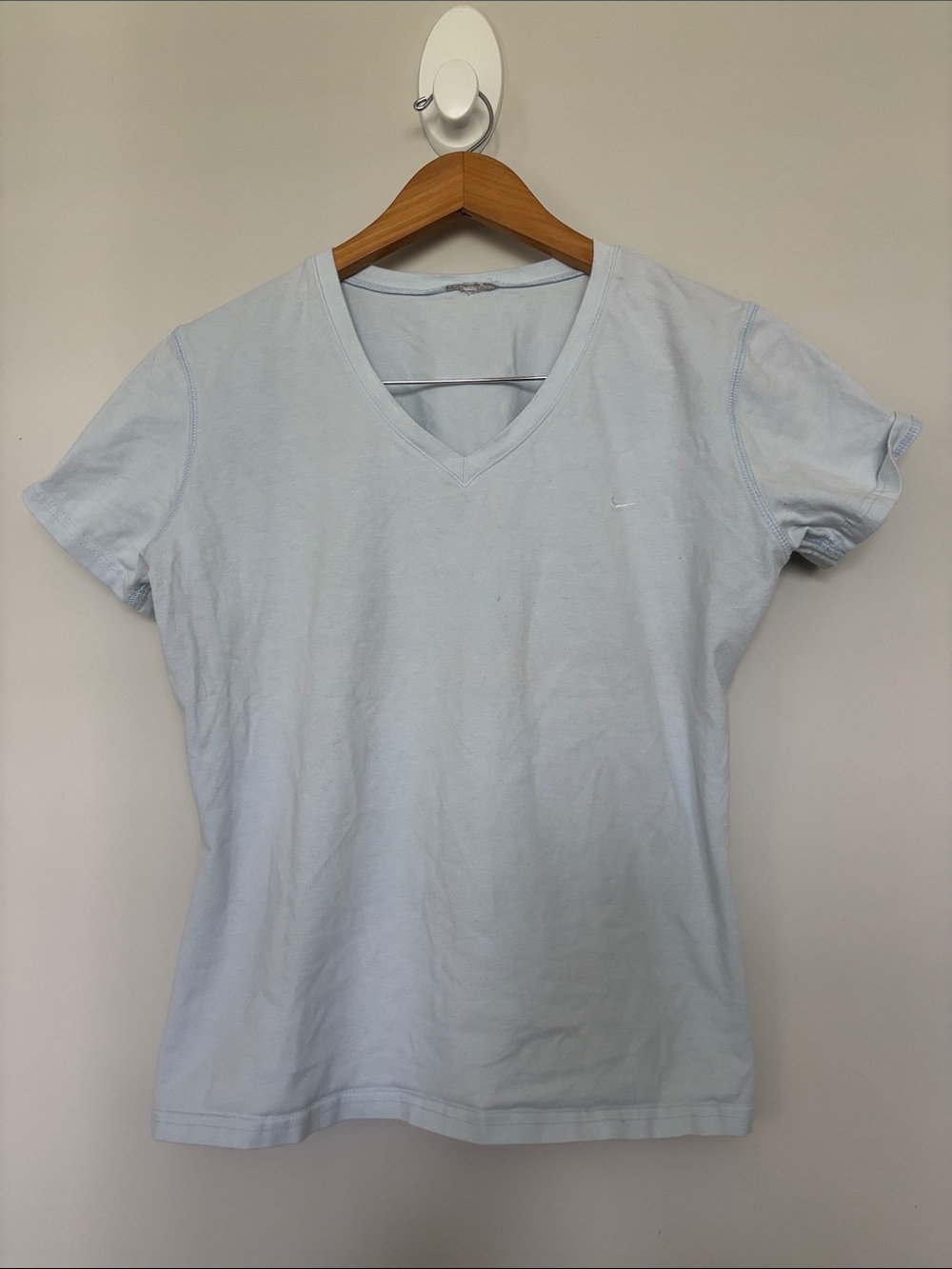 Nike V Neck Tee GUC